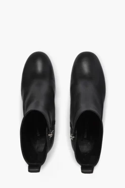 Bottines En Cuir Noir Avec Talons A Strass
