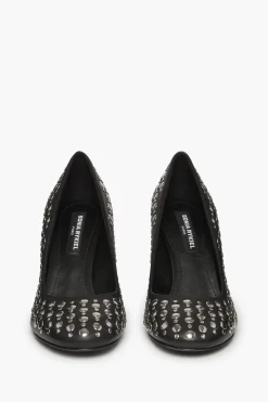 Escarpins En Cuir Noir A Clous