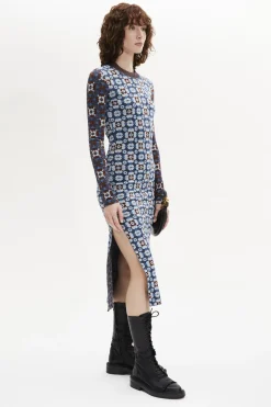 Robe Col Rond A Manches Longues